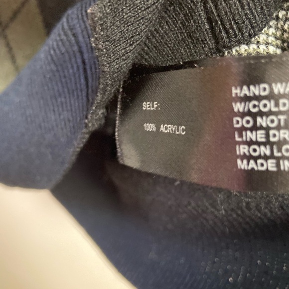 Astr argyle cardigan black womens size small‎ - Picture 4 of 4